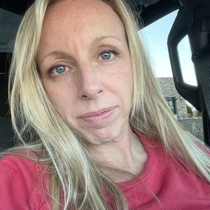 Meet your Posher, Sally